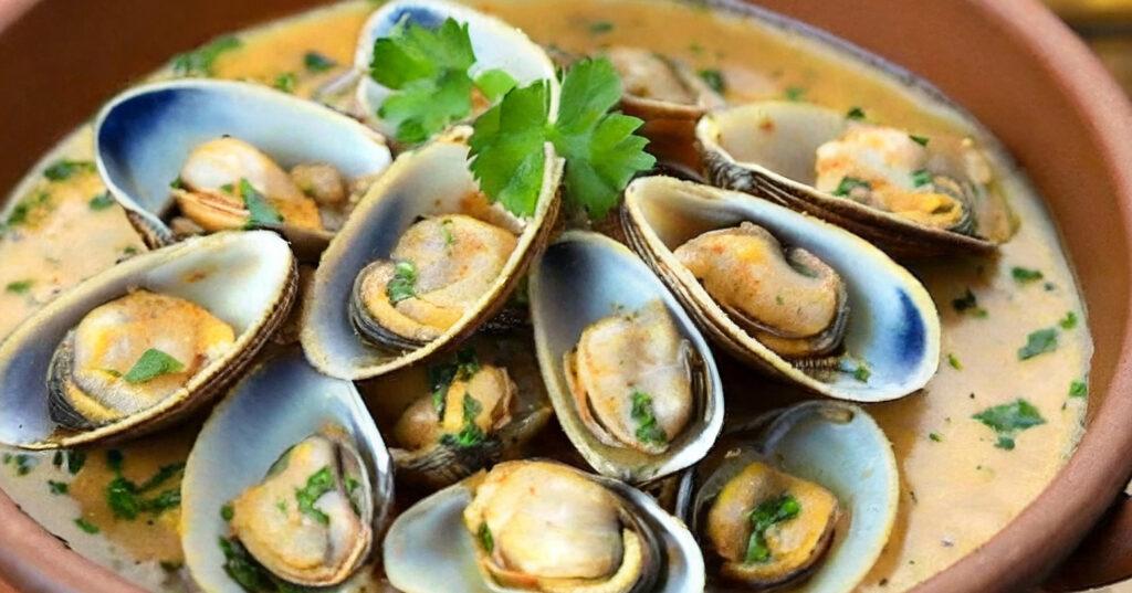 Cazuela de Almejas a la Marinera